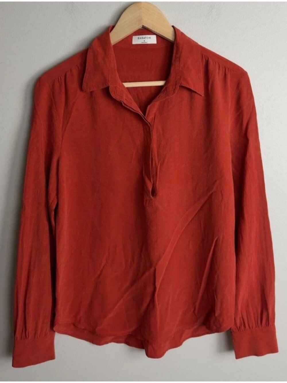 Babaton Long Sleeve Blouse Size Medium Rust Silk Blend Button Up Women’s